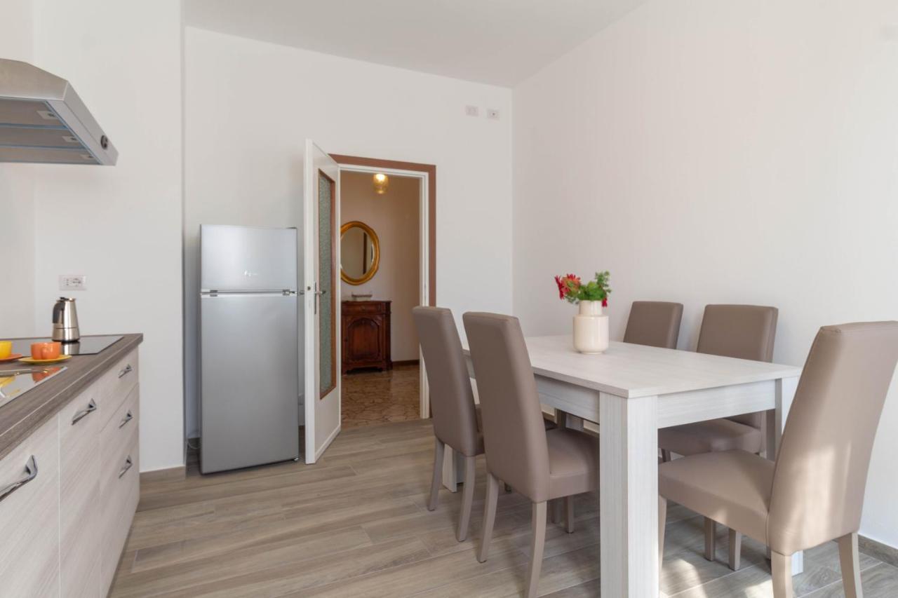 Mamma Ciccia Holiday Home - Casa Imperia Mandello del Lario Eksteriør billede