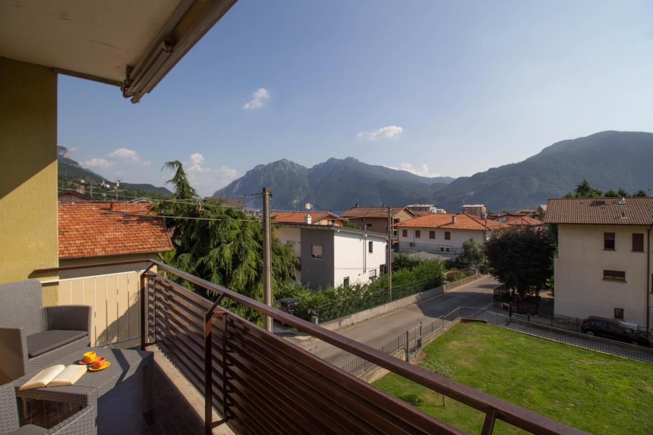 Mamma Ciccia Holiday Home - Casa Imperia Mandello del Lario Eksteriør billede