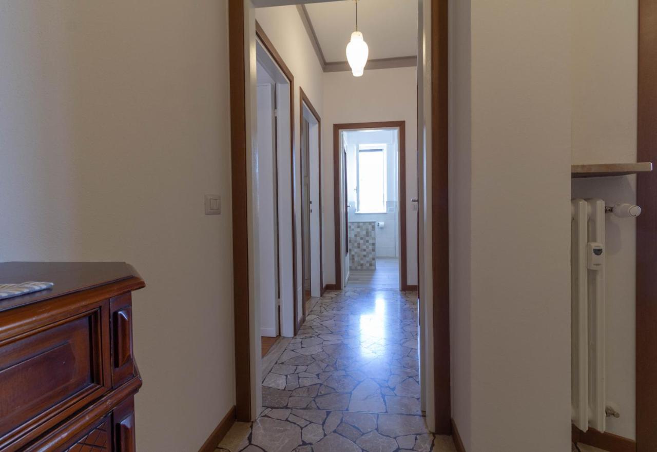 Mamma Ciccia Holiday Home - Casa Imperia Mandello del Lario Eksteriør billede