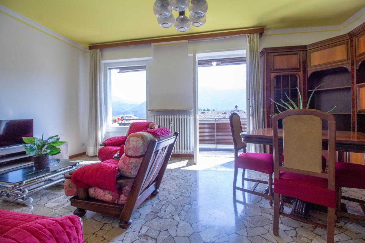 Mamma Ciccia Holiday Home - Casa Imperia Mandello del Lario Eksteriør billede